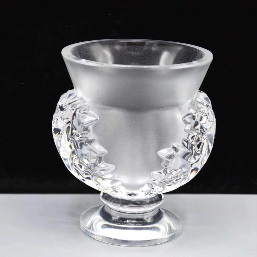 Lalique Clear Frosted Crystal Acanthus Leaf St. Cloud France Footed Vase
